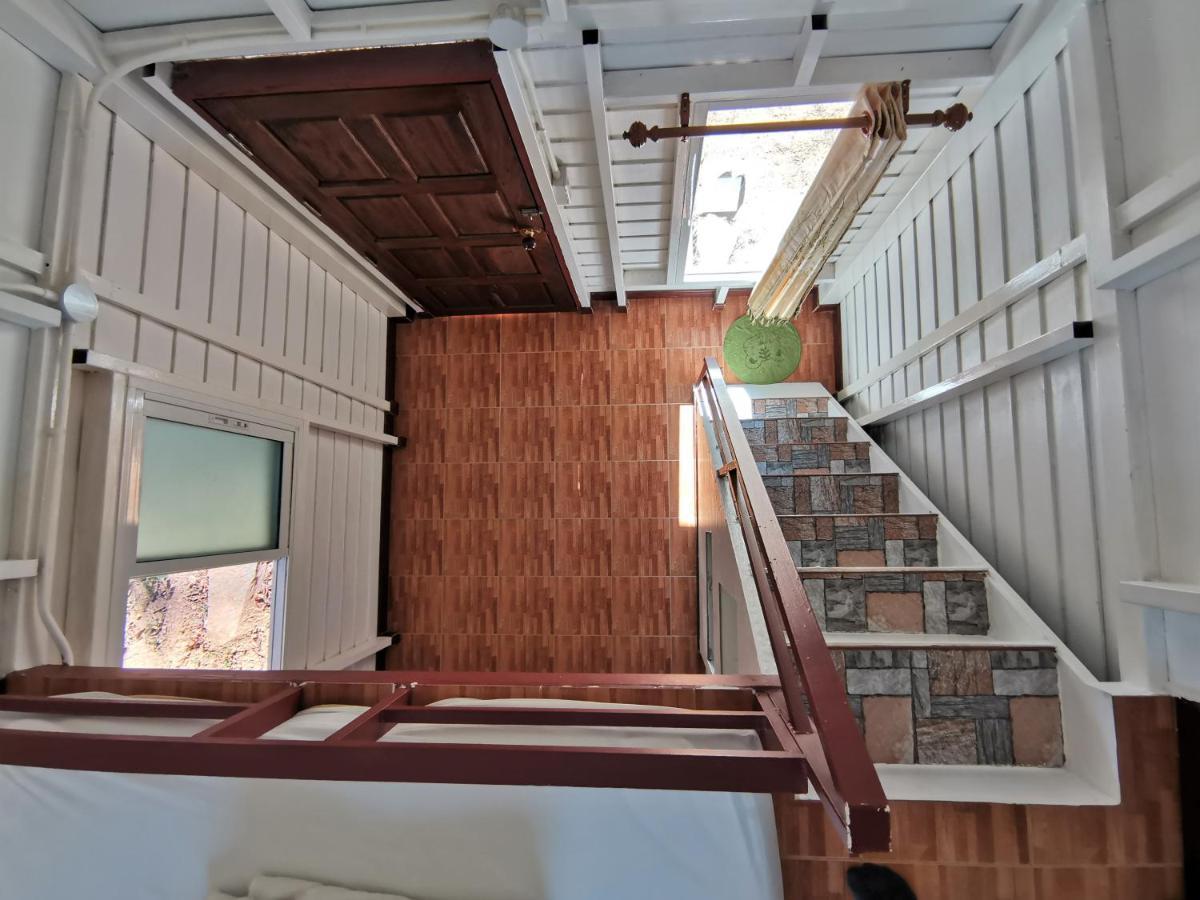 Phuhaya Bamboo Bungalows Ko Lanta Exteriör bild